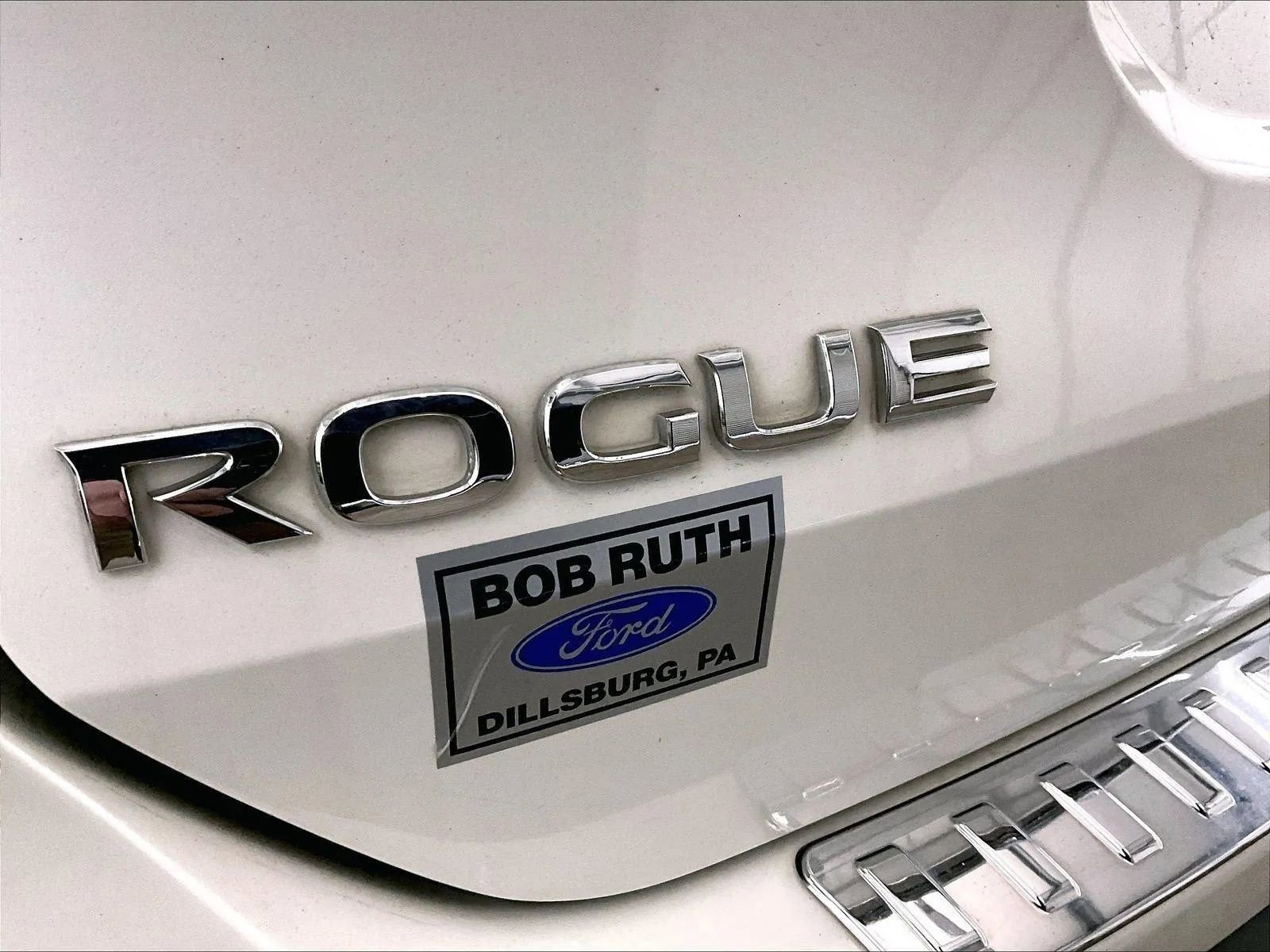 Used 2019 Nissan Rogue SL w/ Premium Package AWD/4WD image 13