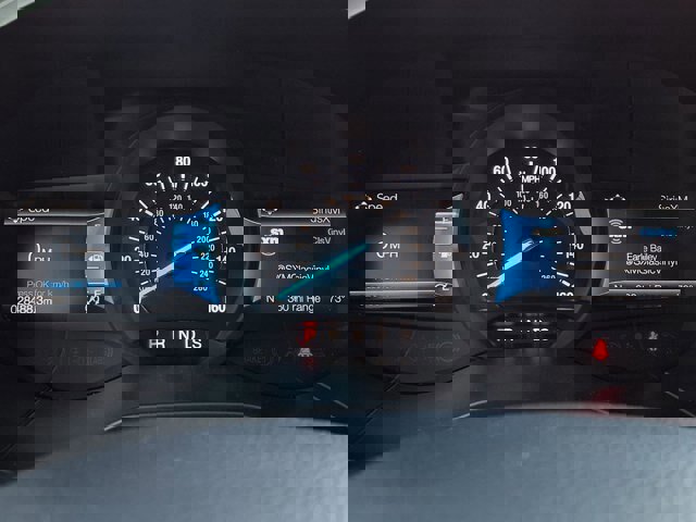 Certified 2023 Ford Edge Titanium image 19