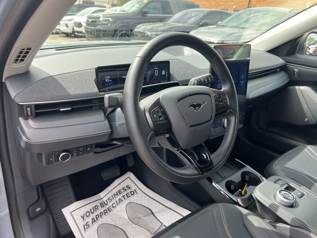 Certified 2024 Ford Mustang Mach-E Premium AWD/4WD image 7