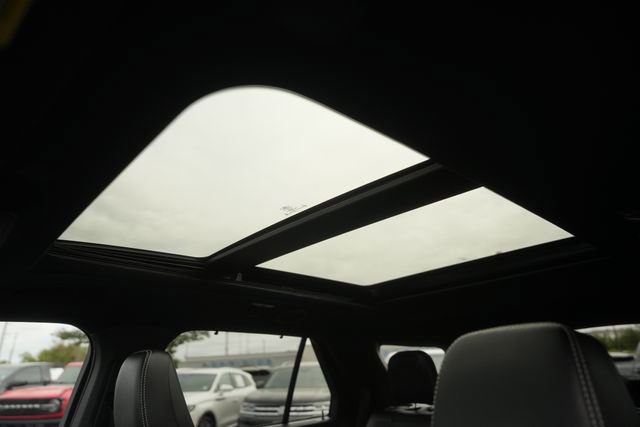 Certified 2022 Ford Explorer ST w/ Equipment Group 401A image 11