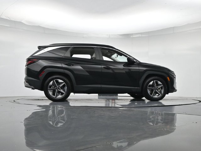 Used 2025 Hyundai Tucson SEL FWD image 28