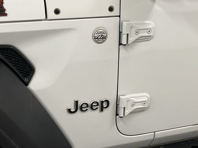 Used 2021 Jeep Wrangler Unlimited Sport AWD/4WD image 7