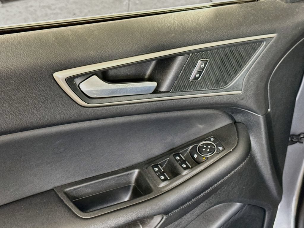 Certified 2024 Ford Edge SEL w/ Convenience Package AWD/4WD image 20