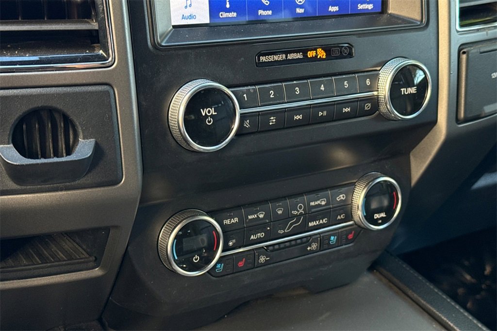 Certified 2020 Ford Expedition XLT w/ Equipment Group 202A image 21