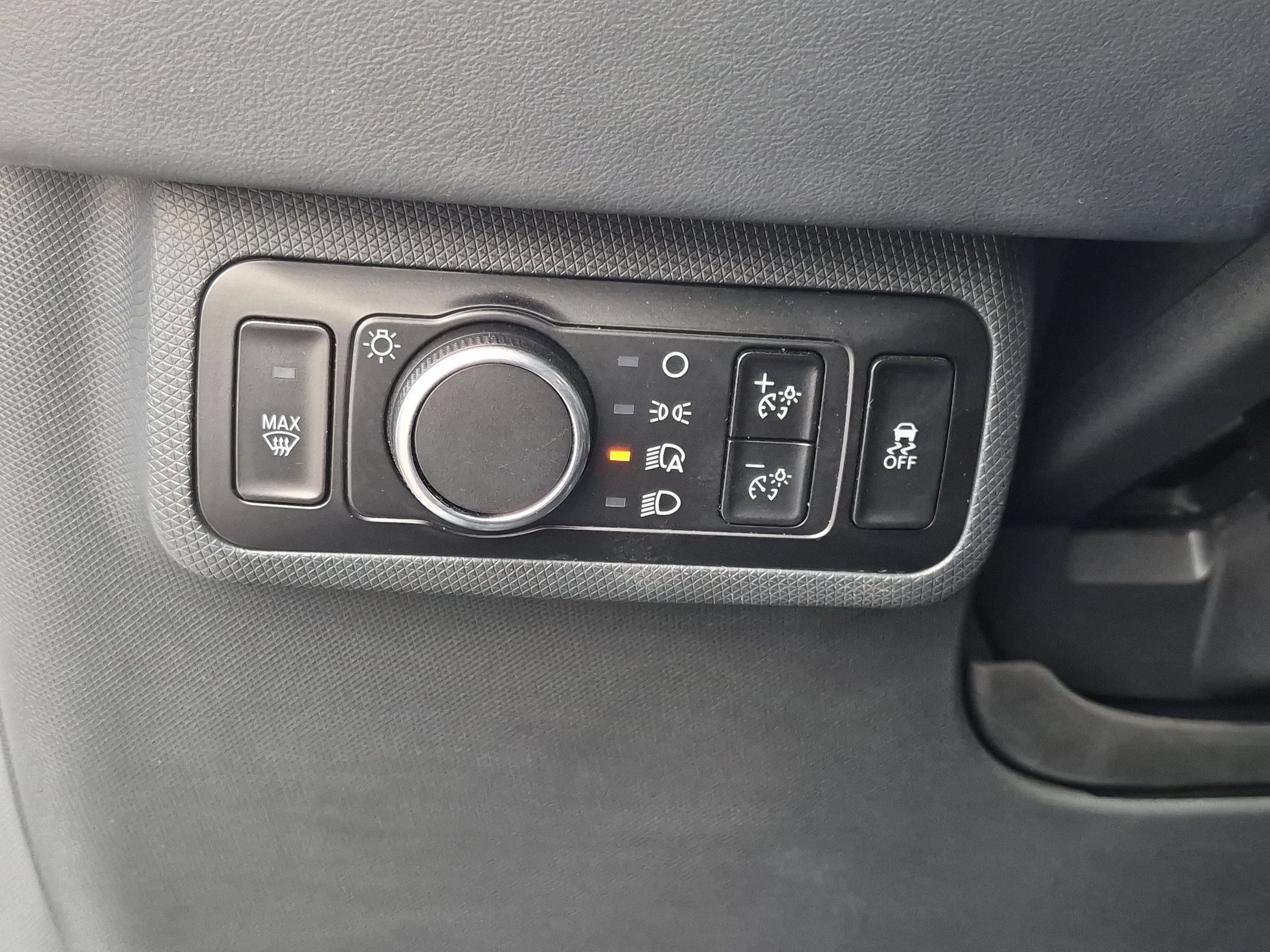 Certified 2023 Ford Mustang Mach-E Select AWD/4WD image 15