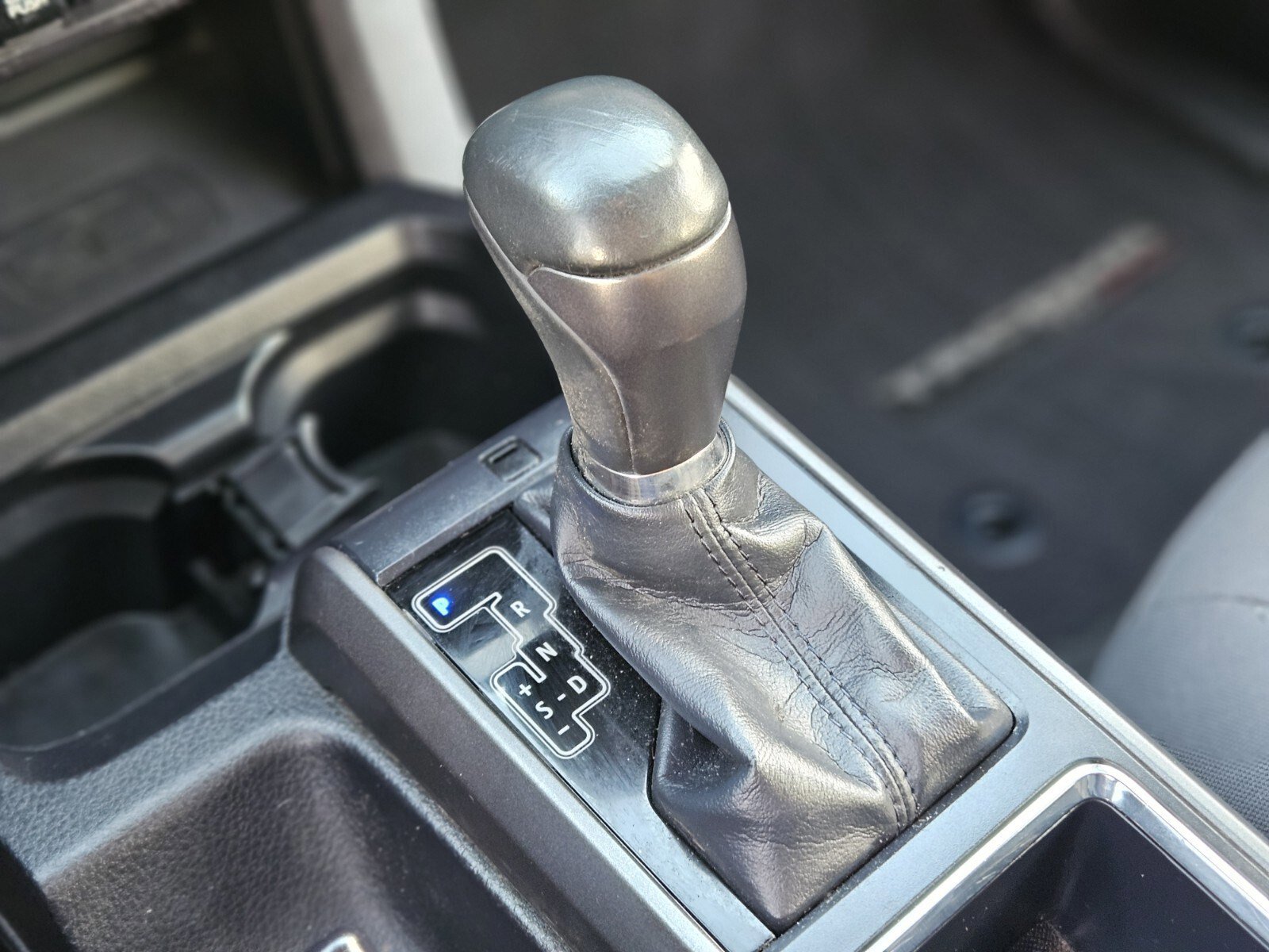 Used 2019 Toyota Tacoma SR5 image 26