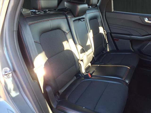 Certified 2024 Ford Escape ST-Line w/ Cold Weather Package image 16