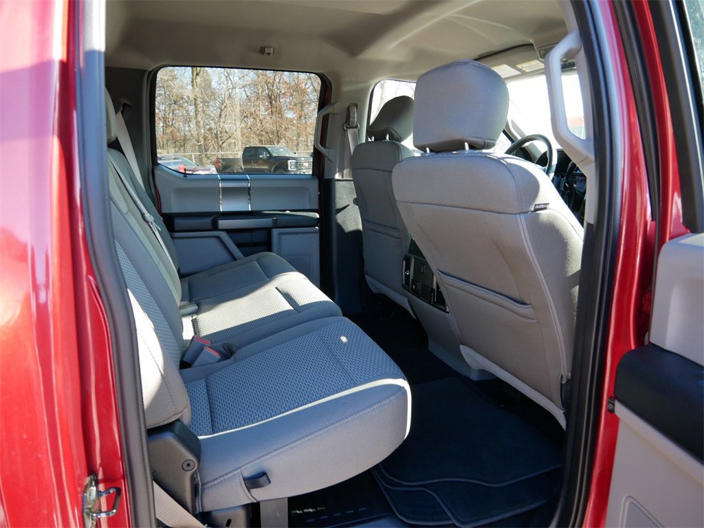 Certified 2019 Ford F350 XLT w/ XLT Premium Package image 9