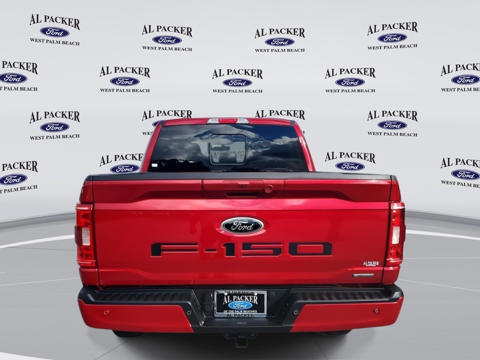 Certified 2022 Ford F150 XLT w/ Equipment Group 302A High image 4