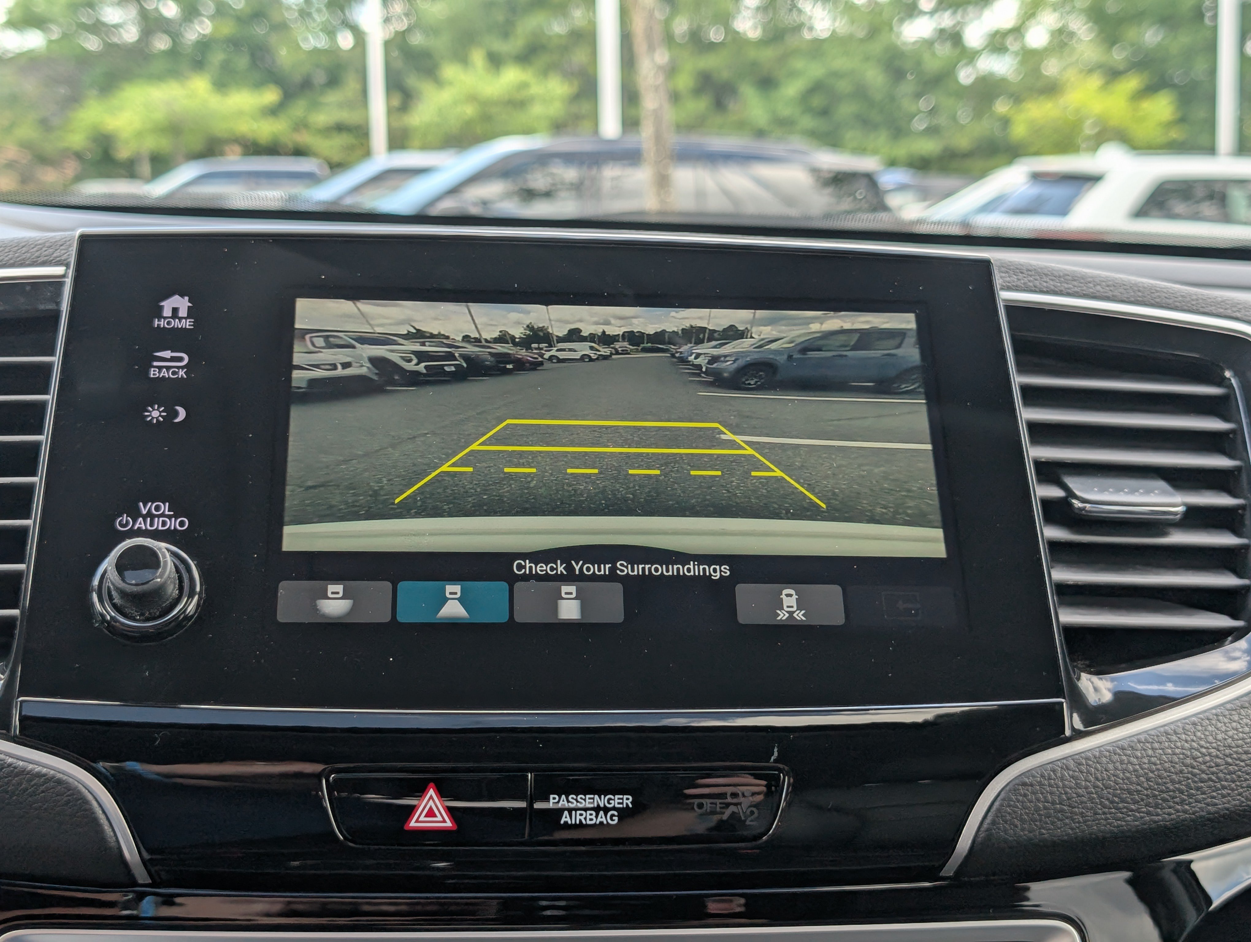 Used 2021 Honda Pilot Touring image 34