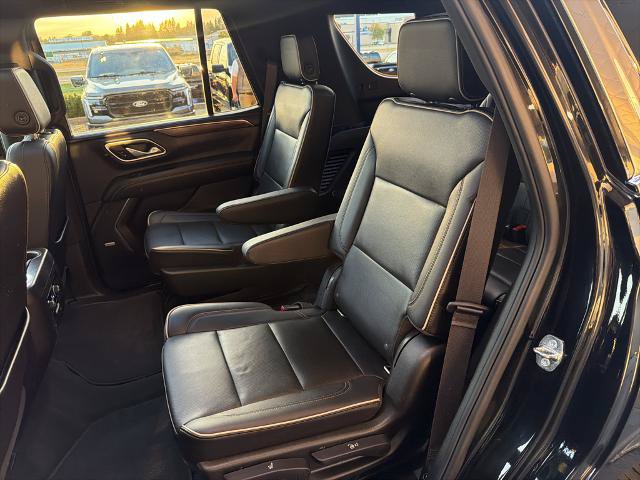 Used 2021 Chevrolet Tahoe Premier w/ Premium Package AWD/4WD image 36