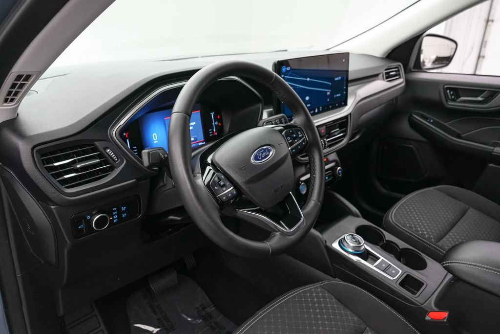 Certified 2023 Ford Escape Active w/ Tech Pack #1 AWD/4WD image 12