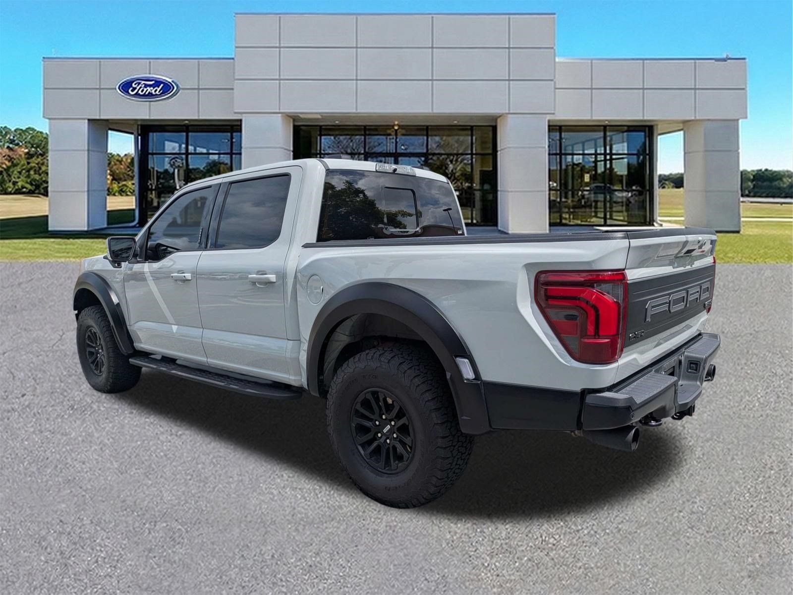 Certified 2024 Ford F150 Raptor AWD/4WD image 3