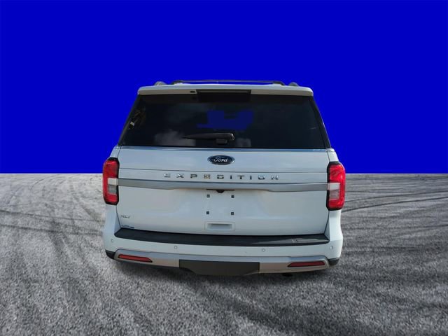 Certified 2022 Ford Expedition XLT RWD image 5