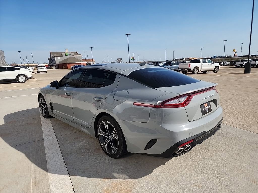 Used 2021 Kia Stinger GT-Line w/ Sun & Sound Package image 4