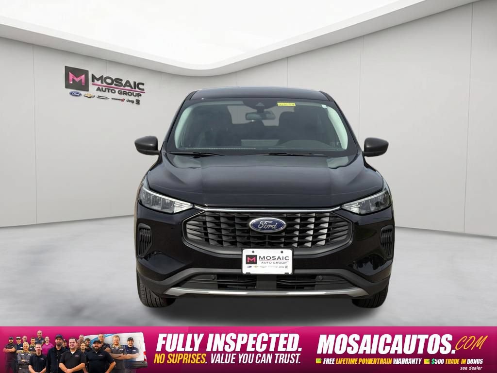 Certified 2024 Ford Escape Active w/ Tech Pack #1 AWD/4WD image 2