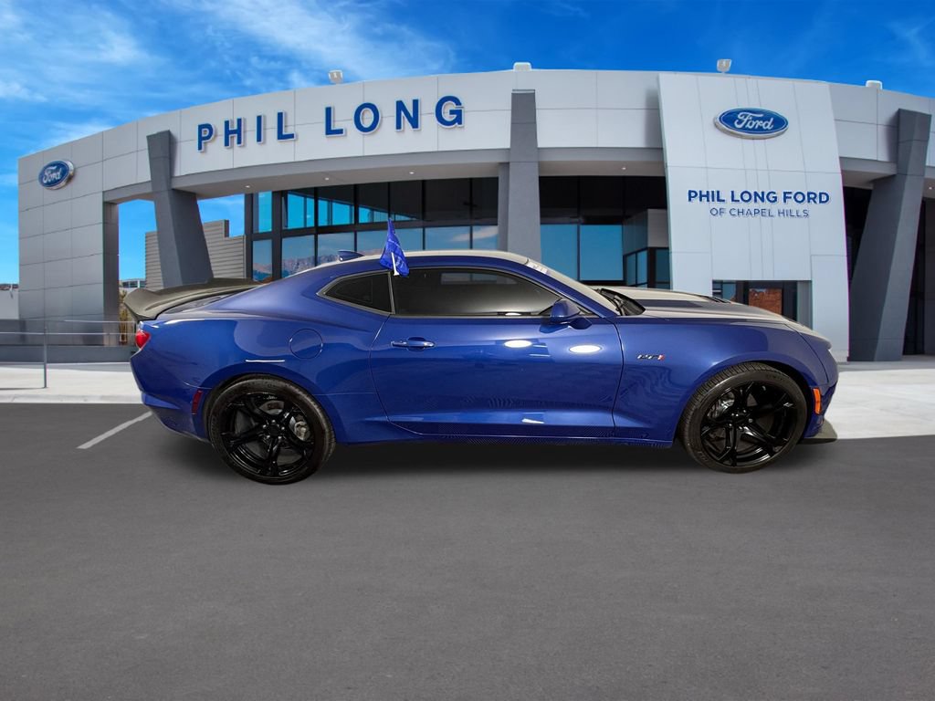 Used 2020 Chevrolet Camaro LT RWD image 6
