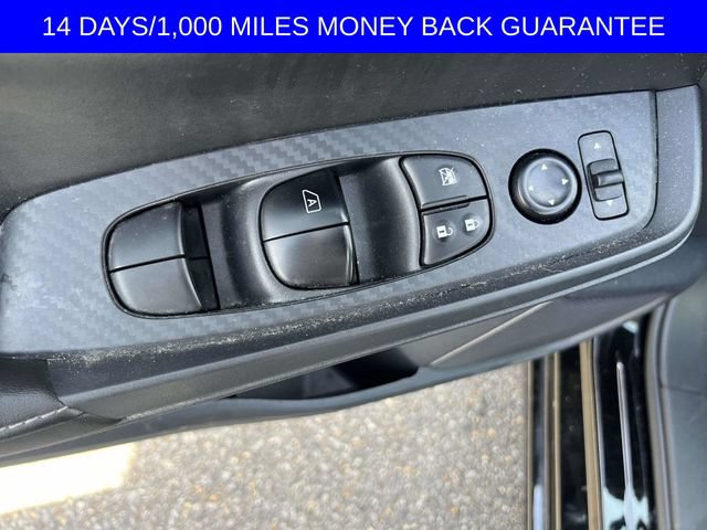 Used 2025 Nissan Sentra SV FWD image 11