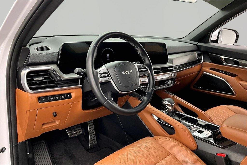 Used 2025 Kia Telluride SX X-Line AWD/4WD image 14