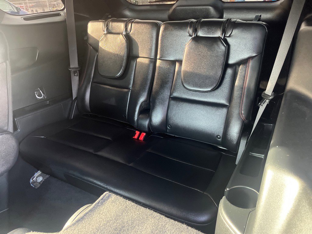 Certified 2023 Ford Explorer ST-Line w/ Class IV Trailer Tow Package image 19