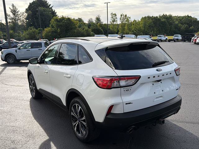 Certified 2022 Ford Escape SEL w/ SEL Stealth AWD Package image 5