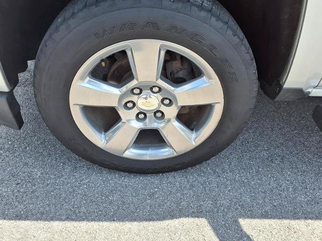 Used 2018 Chevrolet Silverado 1500 LT w/ All Star Edition AWD/4WD image 5