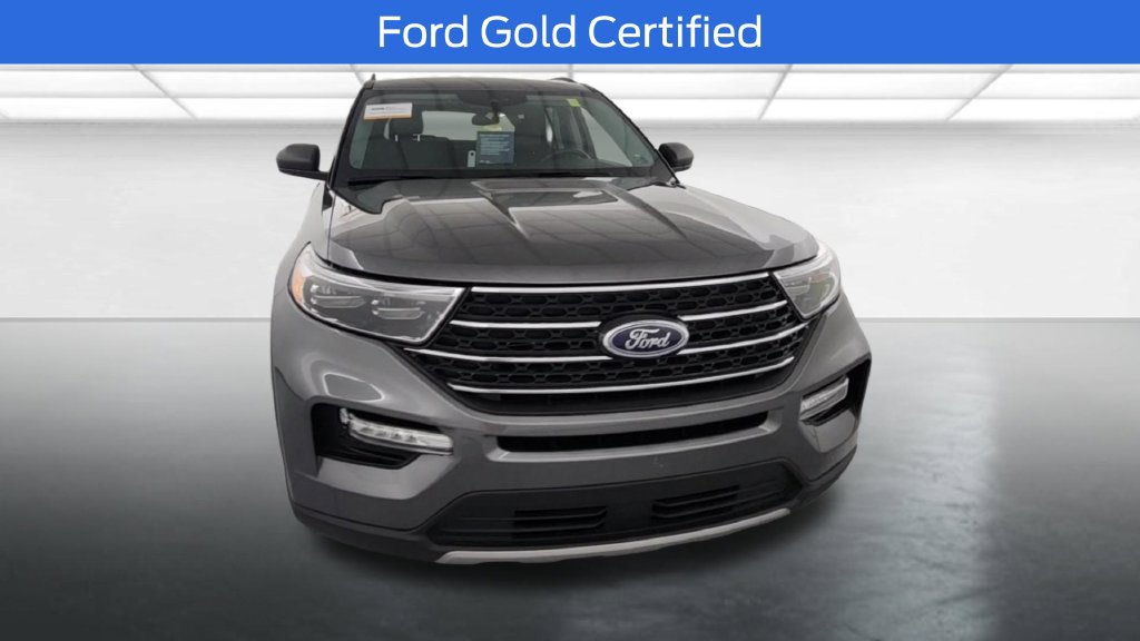 Certified 2024 Ford Explorer XLT w/ Equipment Group 202A AWD/4WD image 2