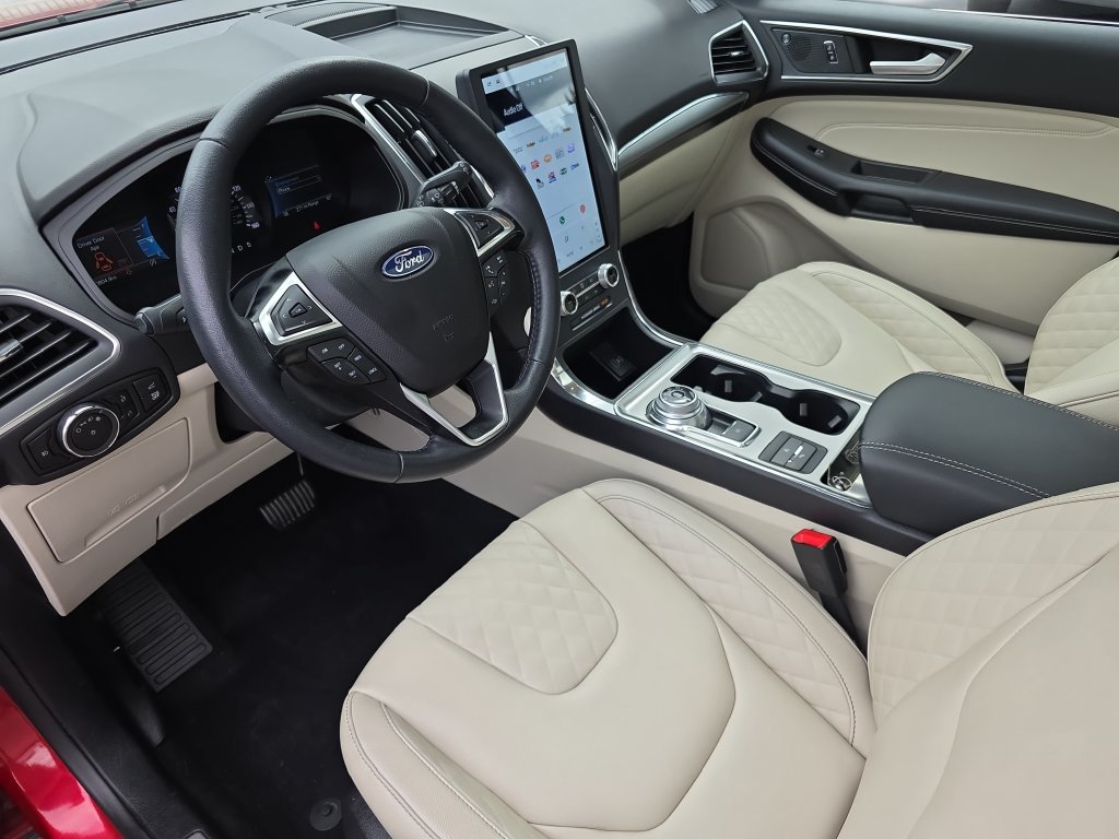 Certified 2023 Ford Edge Titanium AWD/4WD image 14