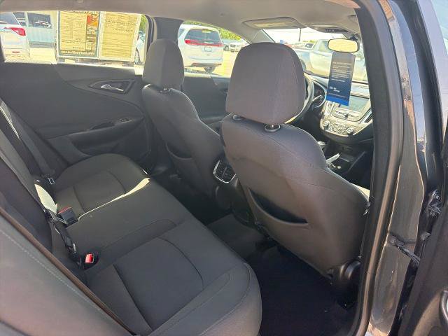 Used 2018 Chevrolet Malibu LT FWD image 36