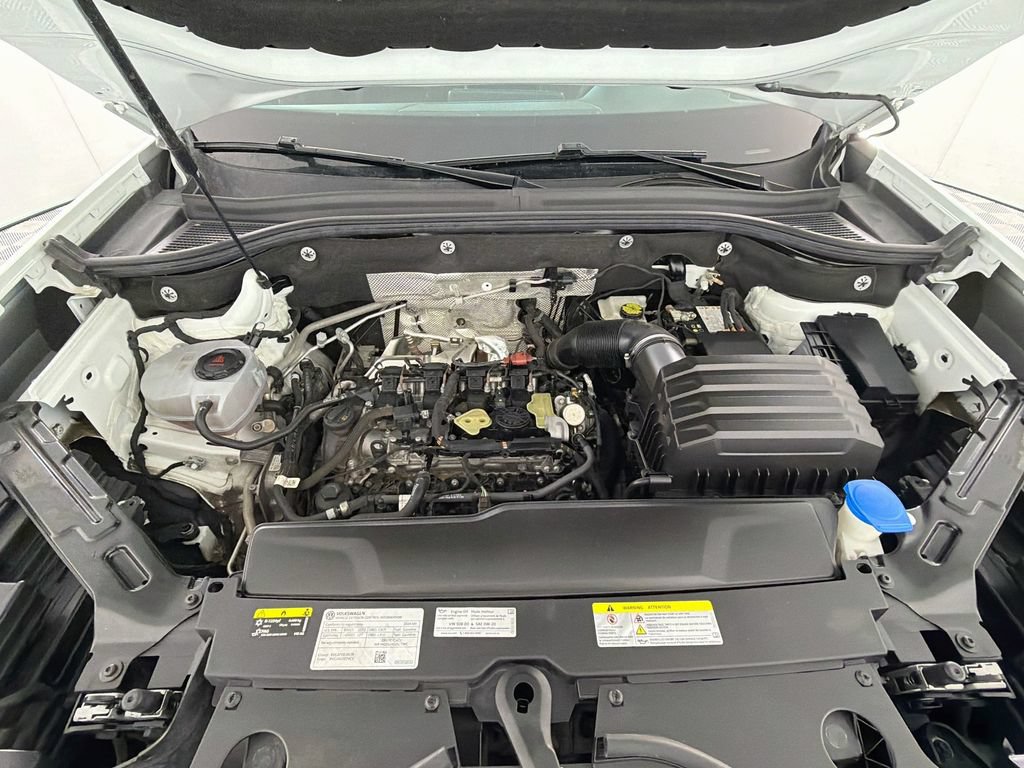 Used 2024 Volkswagen Atlas SE FWD image 32