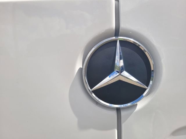 Used 2024 Mercedes-Benz Sprinter 2500 image 7