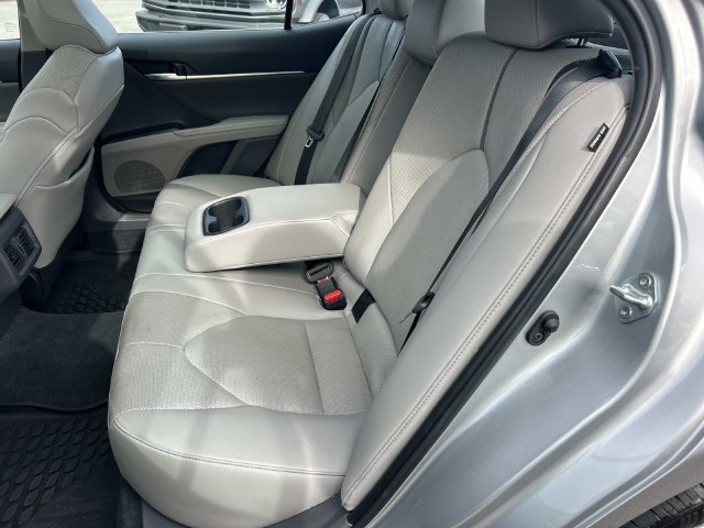 Used 2023 Toyota Camry XLE w/ Navigation Package FWD image 21