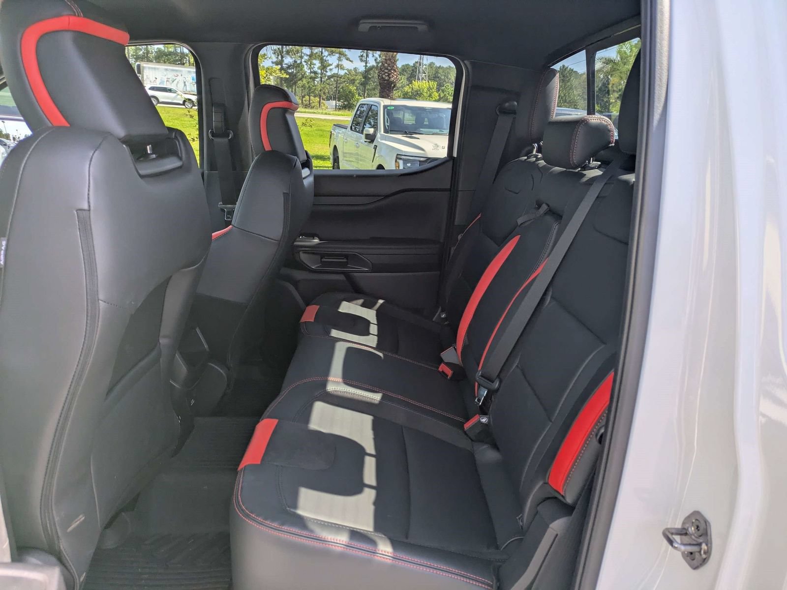 Certified 2025 Ford Ranger Raptor AWD/4WD image 8