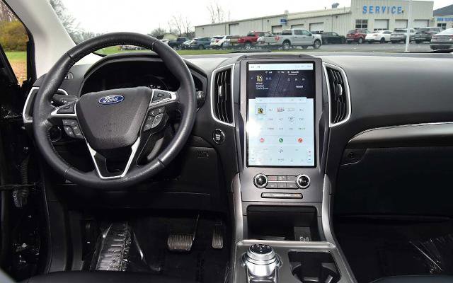 Certified 2022 Ford Edge SEL w/ Convenience Package image 16