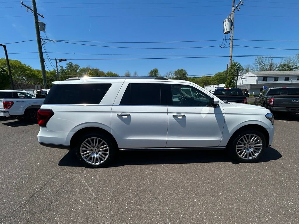 Certified 2022 Ford Expedition Max Limited AWD/4WD image 4
