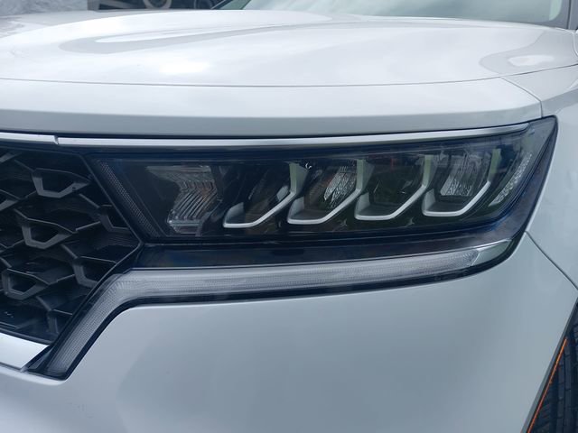 Used 2021 Kia Sorento LX image 28