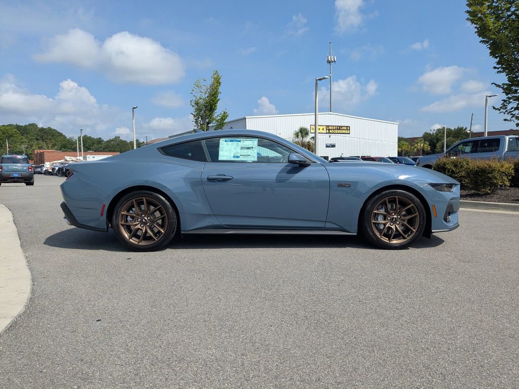 Certified 2025 Ford Mustang GT Premium RWD image 3