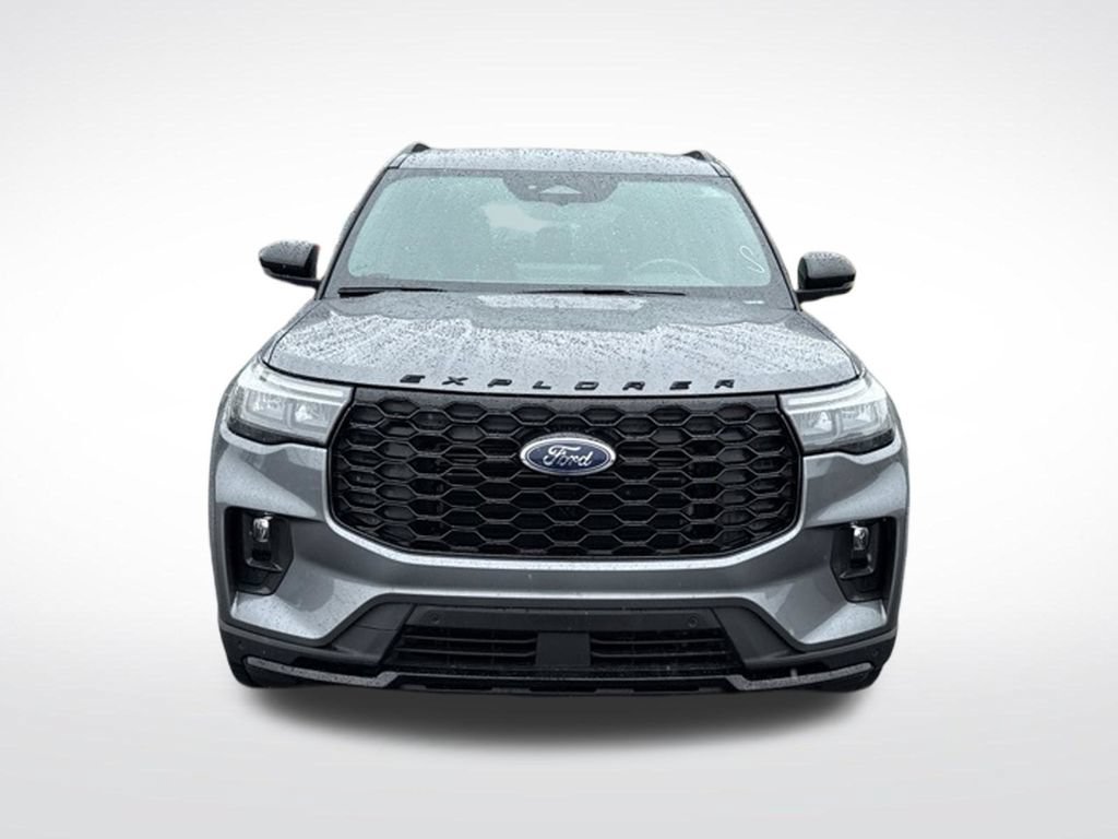 Certified 2025 Ford Explorer ST-Line w/ ST-Line Street Pack AWD/4WD image 2