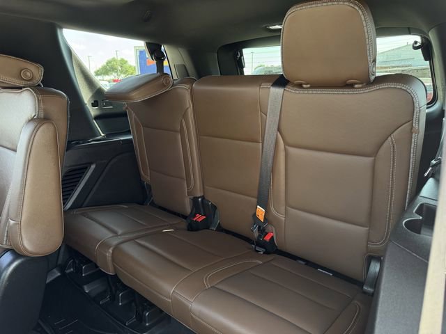 Used 2021 Chevrolet Tahoe High Country AWD/4WD image 30