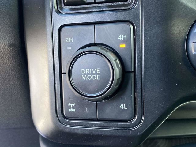 Certified 2025 Ford F250 Platinum image 33