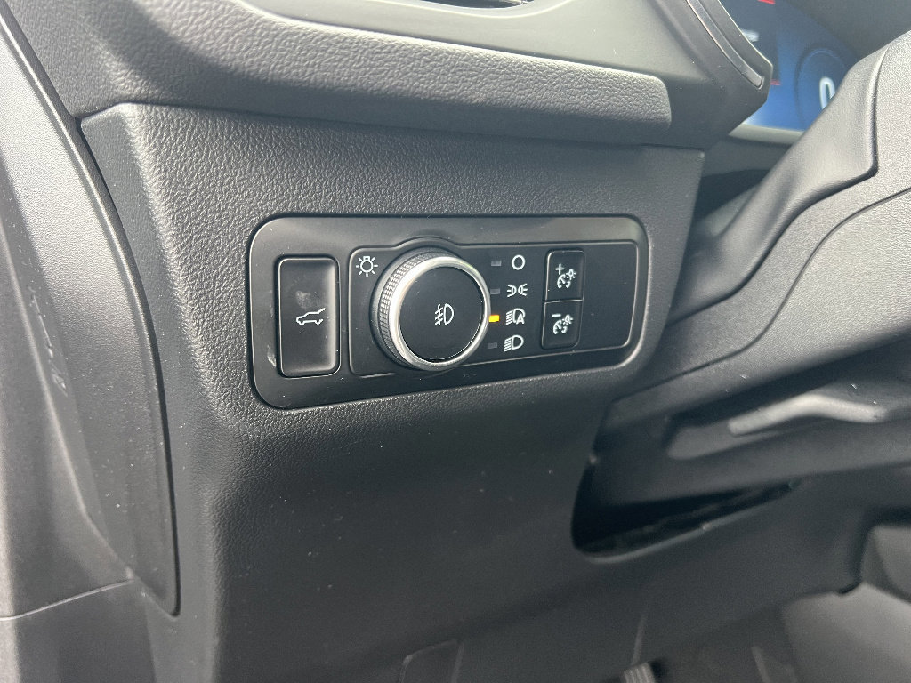 Certified 2025 Ford Escape Platinum image 17