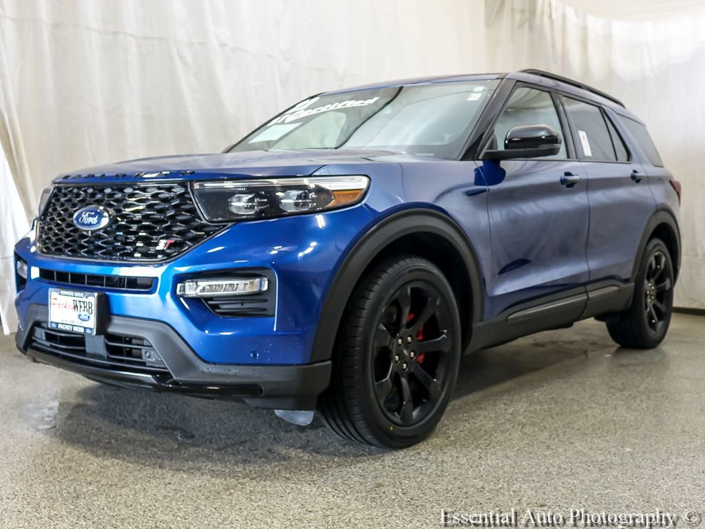 Certified 2022 Ford Explorer ST w/ Equipment Group 401A AWD/4WD image 2