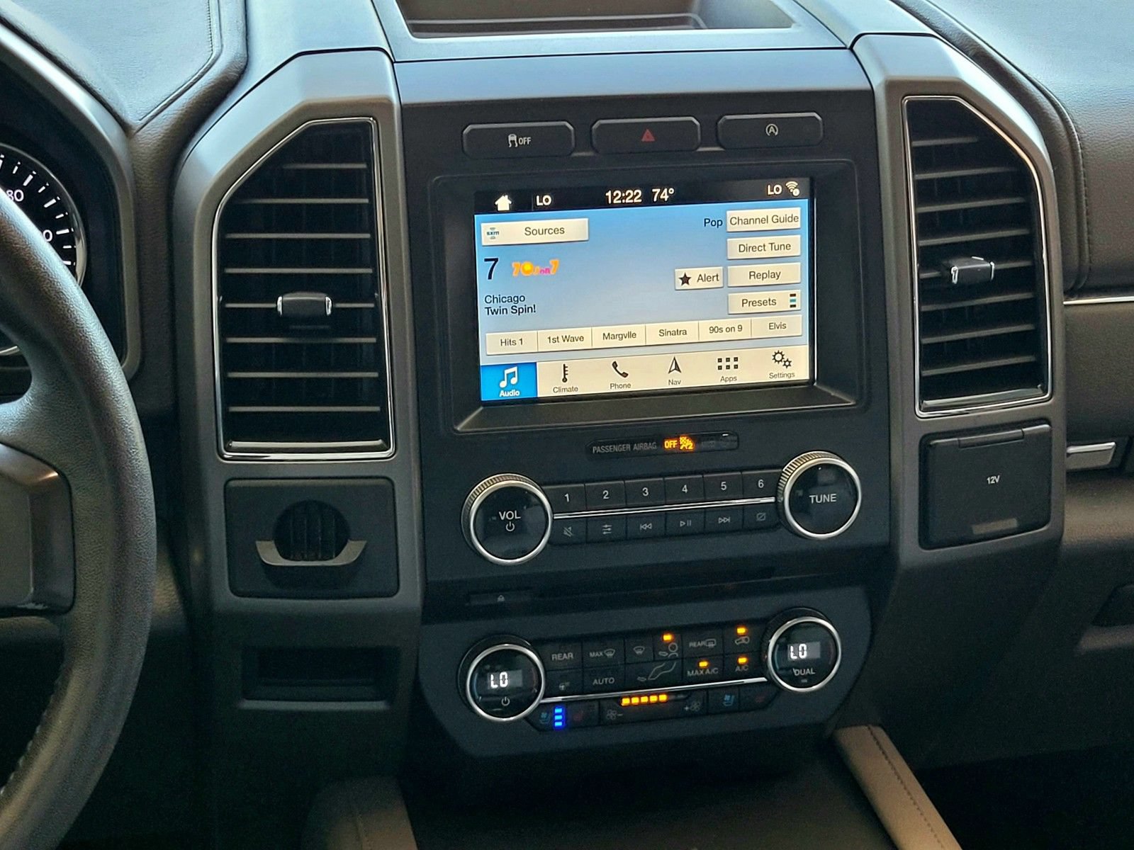 Certified 2018 Ford Expedition XLT w/ Equipment Group 202A RWD image 15