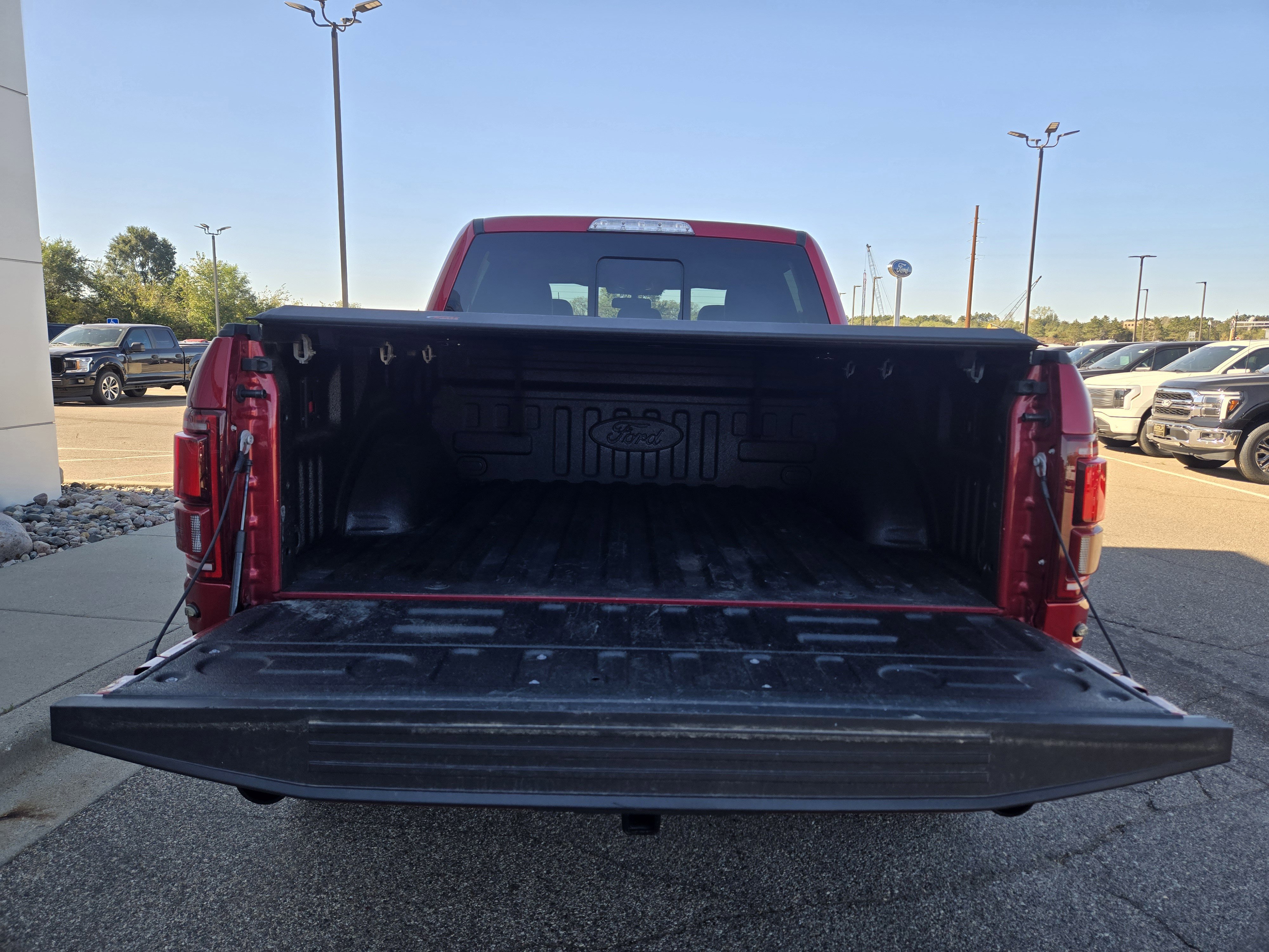 Certified 2020 Ford F150 Raptor w/ Equipment Group 801A Mid image 16