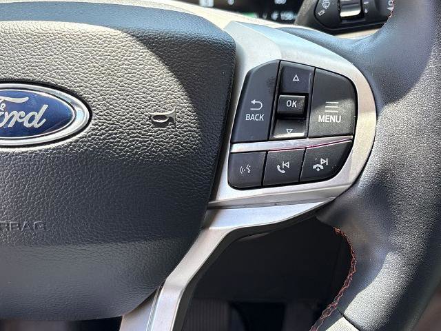 Certified 2025 Ford Explorer Active AWD/4WD image 37