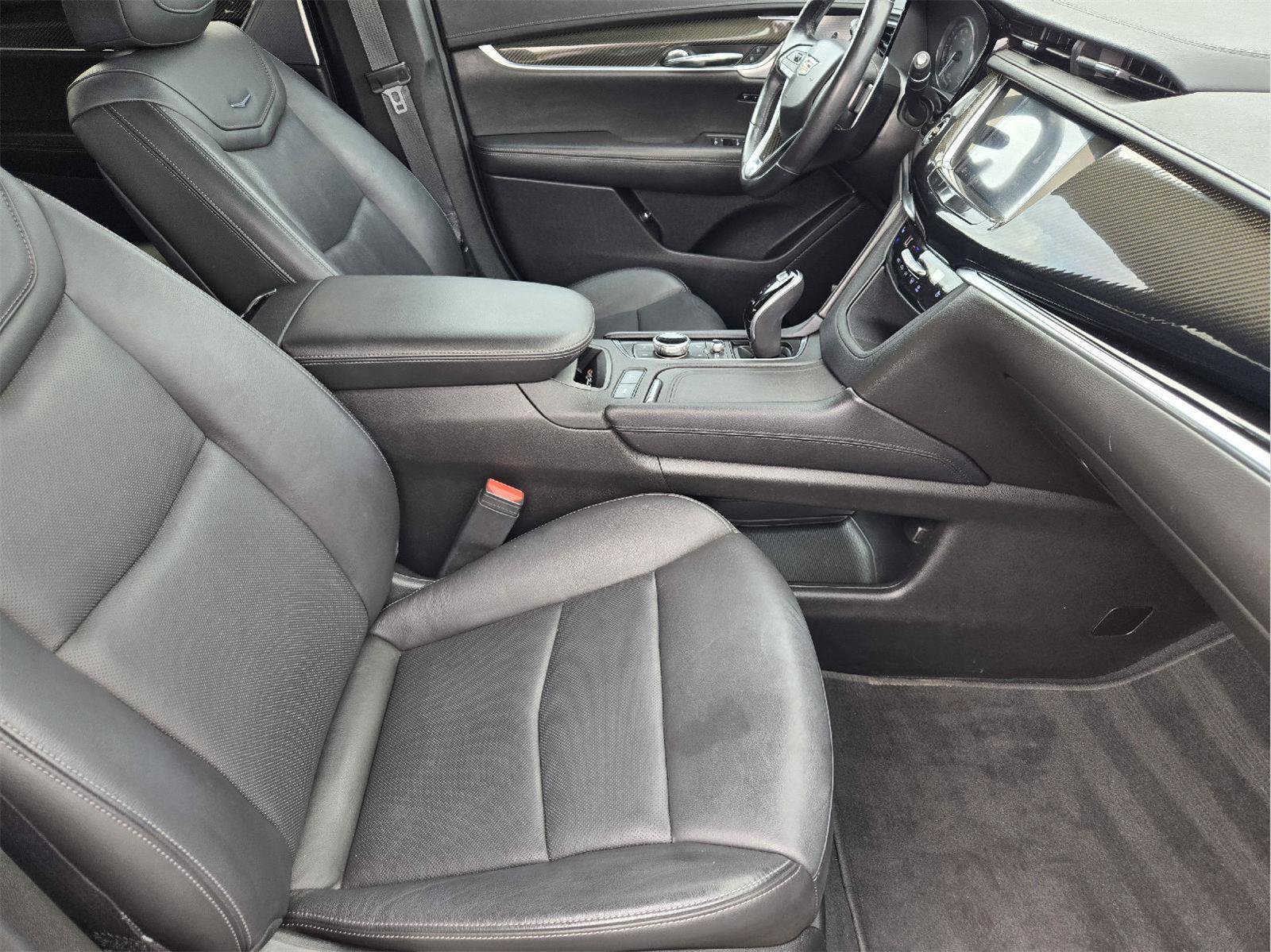 Used 2020 Cadillac XT6 Sport AWD/4WD image 13