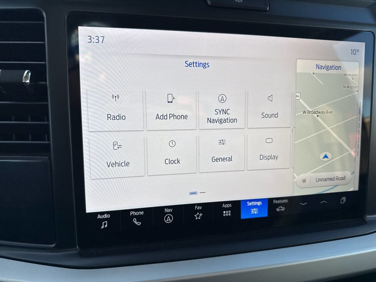 Certified 2025 Ford F350 XLT w/ Black Appearance Package image 48