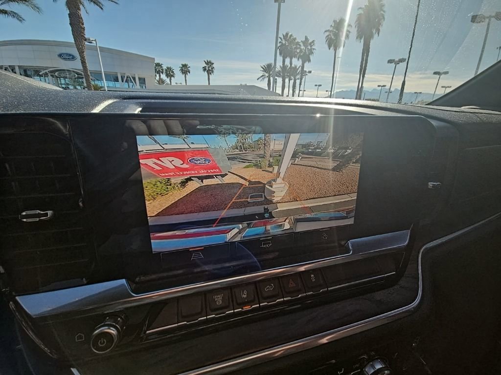 Used 2024 GMC Sierra 2500 SLT image 4