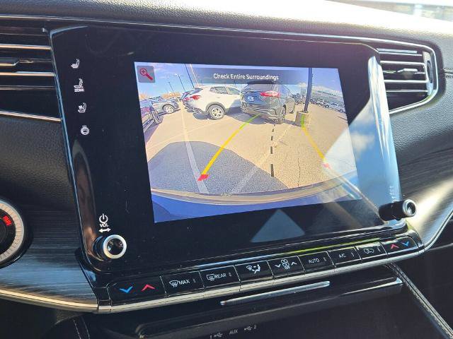Used 2023 Jeep Wagoneer L Series III w/ Preferred Equipment Group AWD/4WD image 32