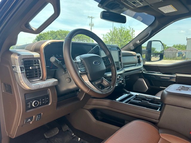 Certified 2025 Ford F250 King Ranch AWD/4WD image 8